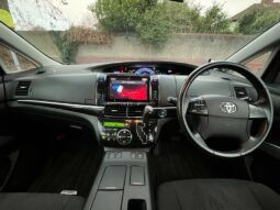 
										2012 Toyota Estima Aeras 2.4 full									