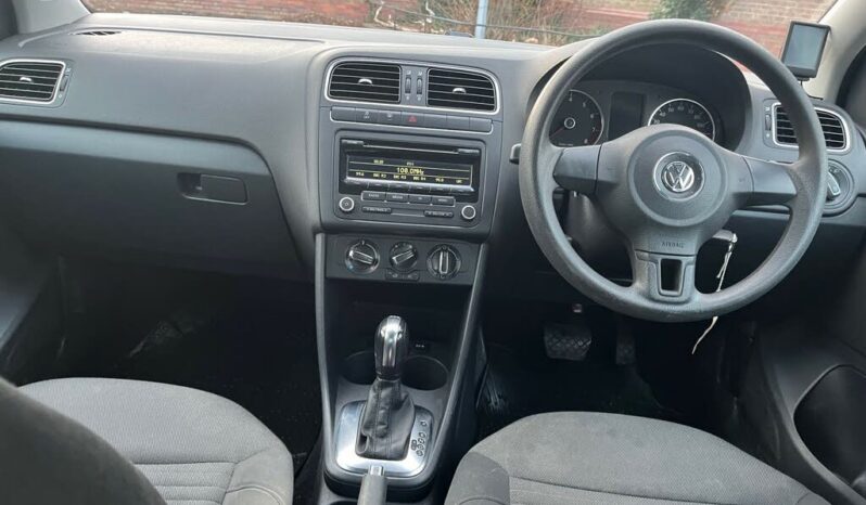 
								2012 Volkswagen Polo 1.4 Match 5d DSG full									