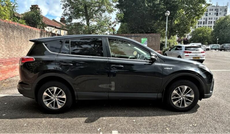 
								2017 Toyota RAV4 2.5 VVT-i Business Edition Plus full									