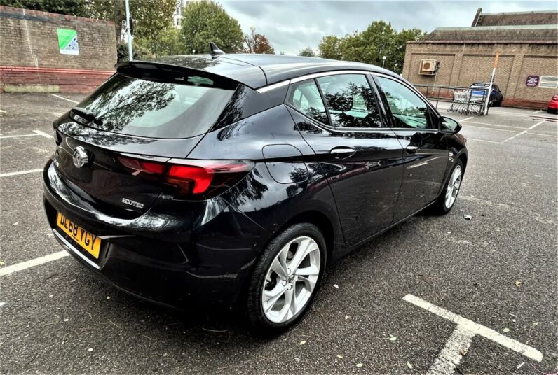 2018 Vauxhall Astra 1.0i Turbo SRi Nav