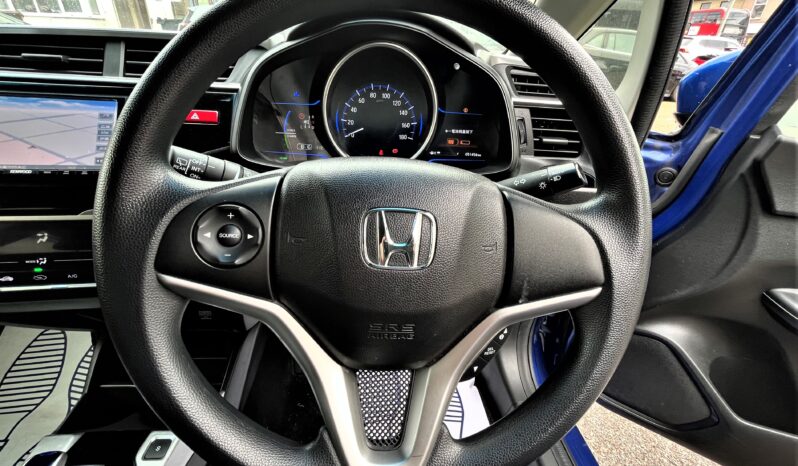 
								2014 Honda Fit Hybrid full									