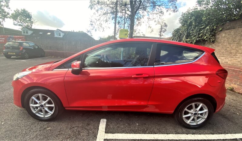 
								2018 Ford Fiesta 1.0T Zetec 3d full									