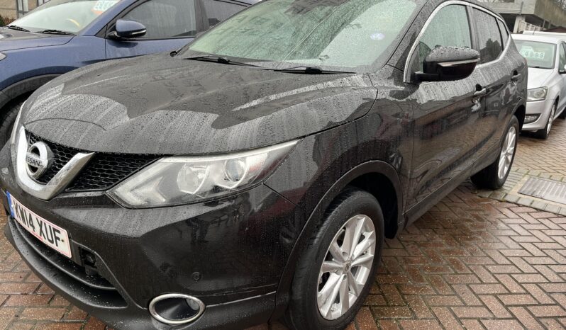 
								Nissan Qashqai Acenta Premium DIG-T full									