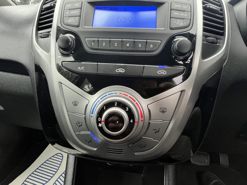 Hyundai ix20 1.6 Active Auto Euro 5 5dr