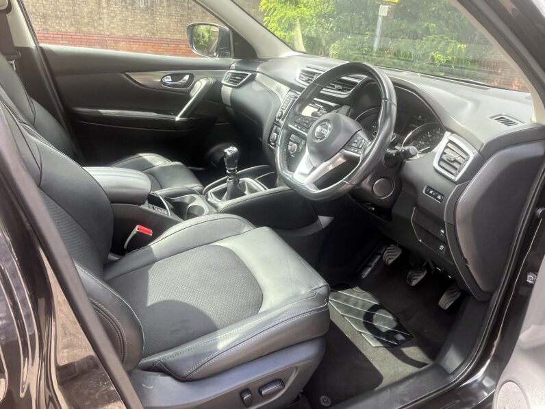 Nissan Qashqai 1.2 DIG-T Tekna Euro 6 (s/s) 5dr