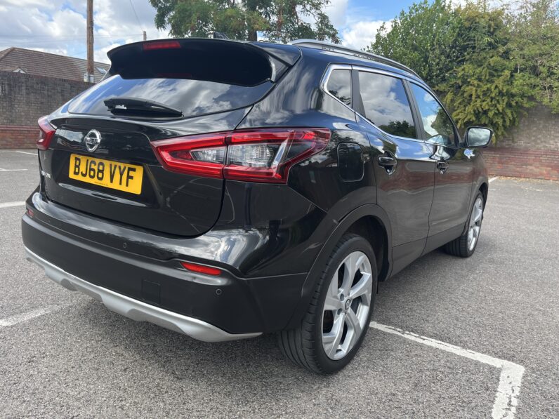 Nissan Qashqai 1.2 DIG-T Tekna Euro 6 (s/s) 5dr