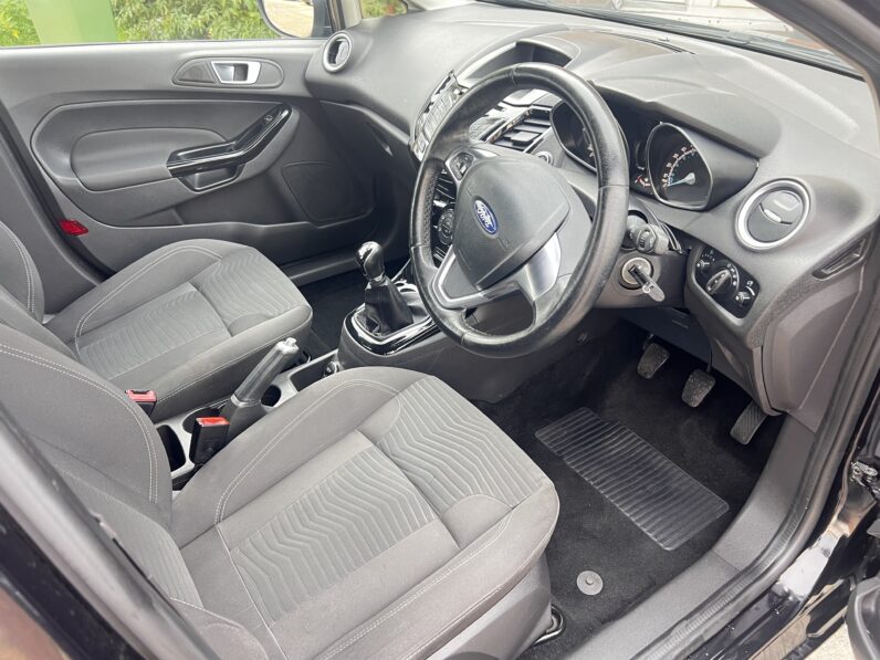 Ford Fiesta 1.25 Zetec Euro 6 5dr, MM15VGR